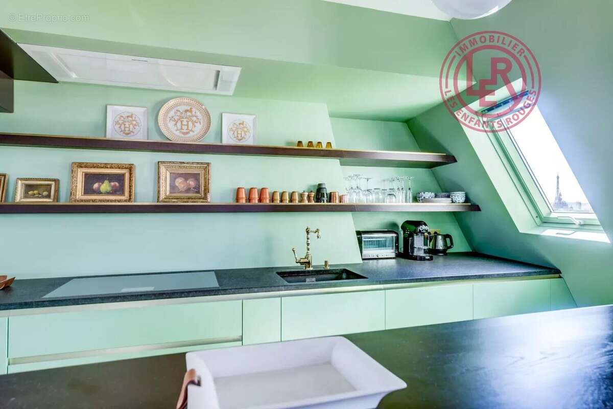 Appartement à PARIS-9E