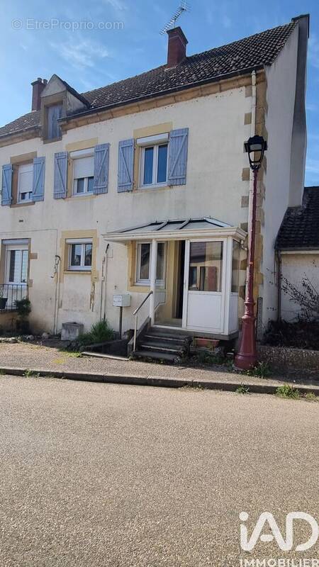 Photo 1 - Maison à LA MOTTE-SAINT-JEAN