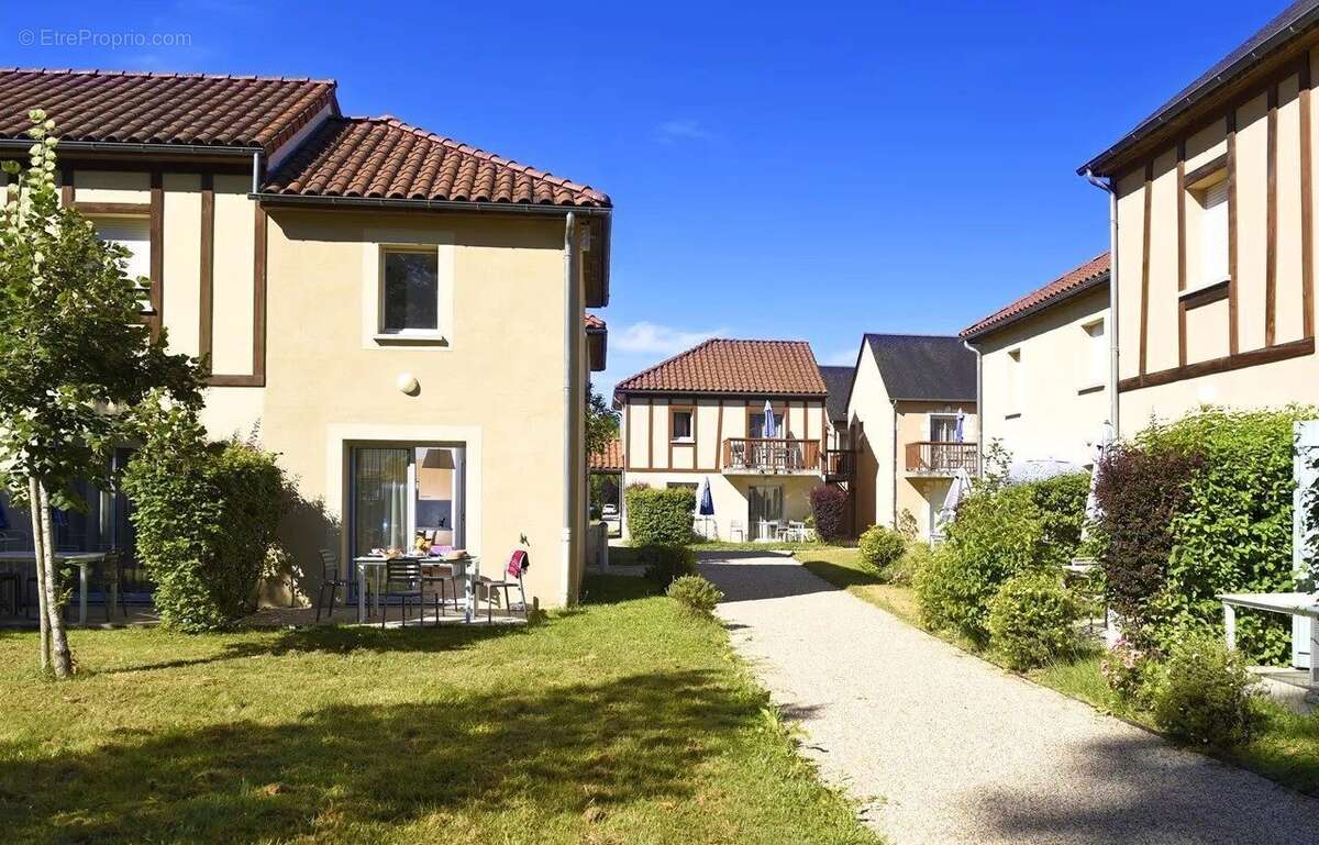 Appartement 35 m² à Montignac  - photo 3