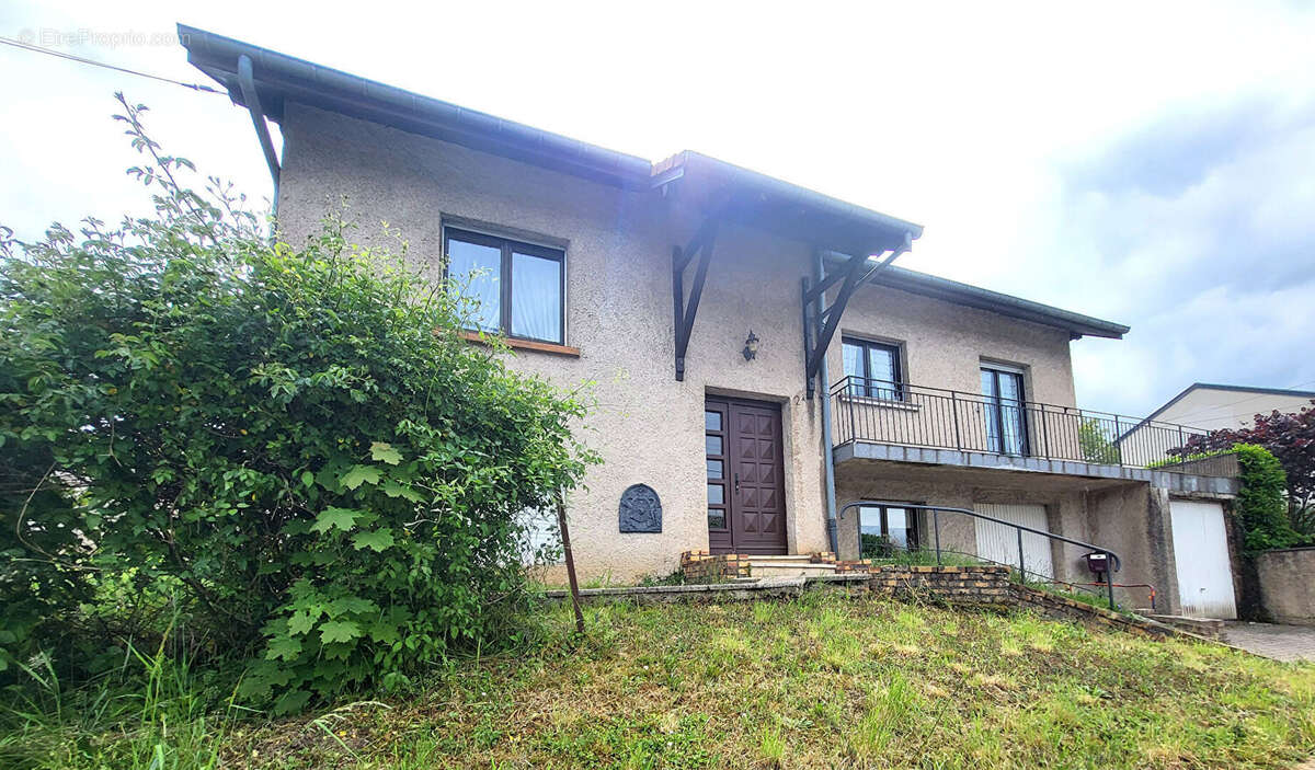 Maison à CORNY-SUR-MOSELLE