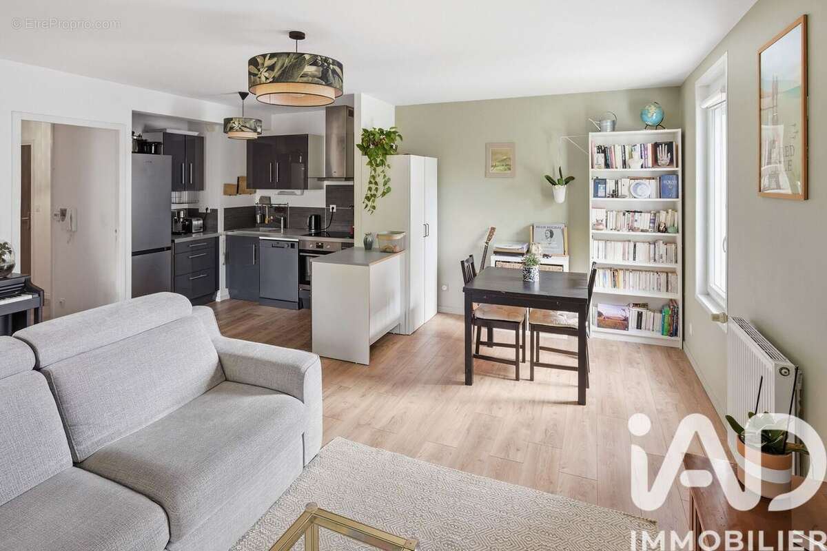 Photo 3 - Appartement à LA CHAPELLE-SUR-ERDRE