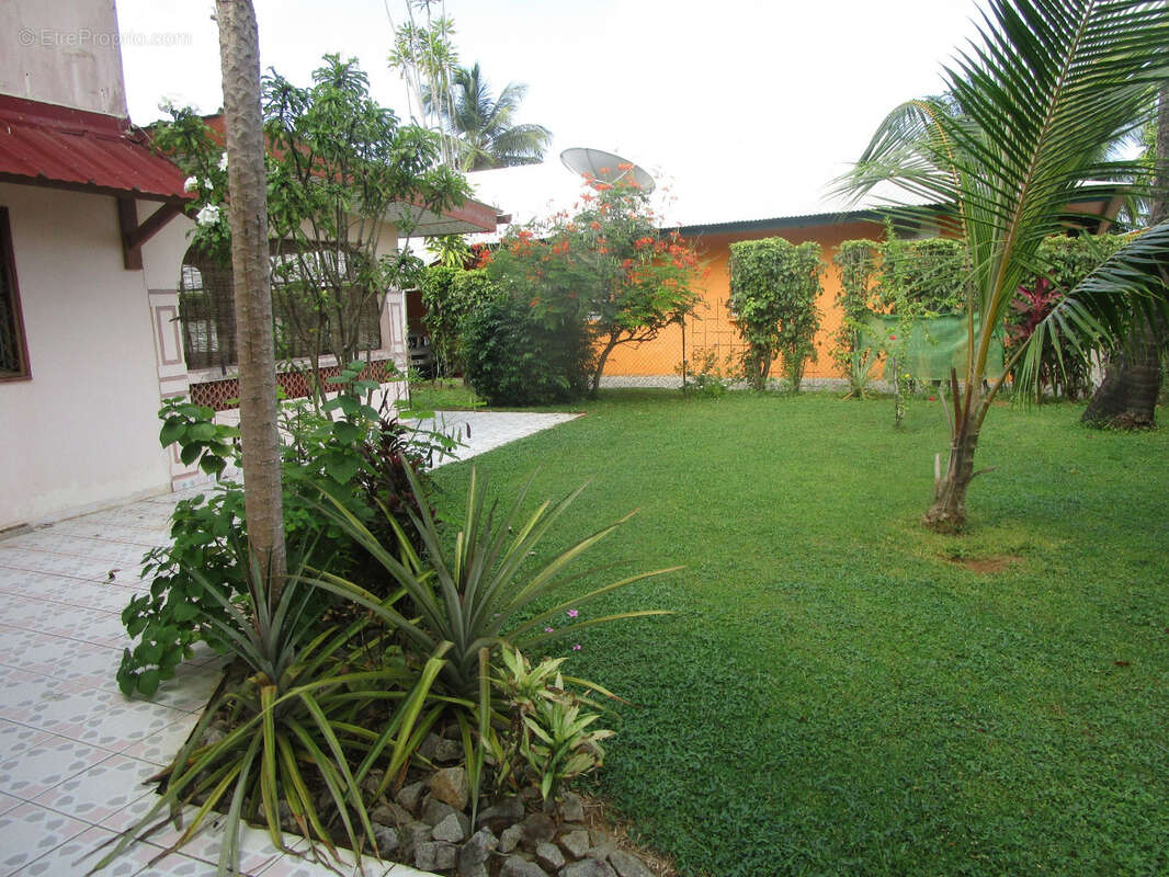 Maison à KOUROU