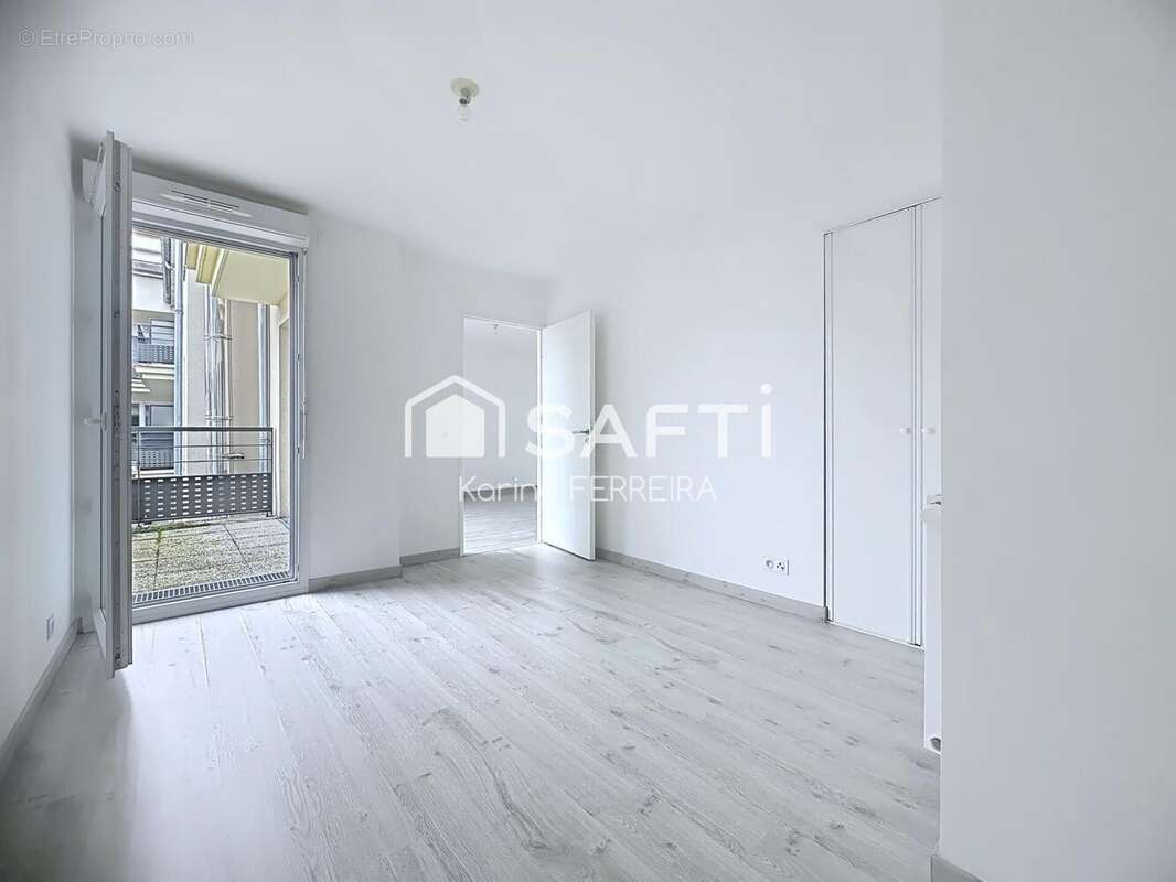 Photo 3 - Appartement à BOISSY-SAINT-LEGER