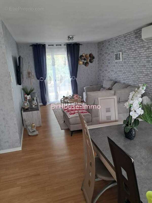 Maison à LE BREIL-SUR-MERIZE