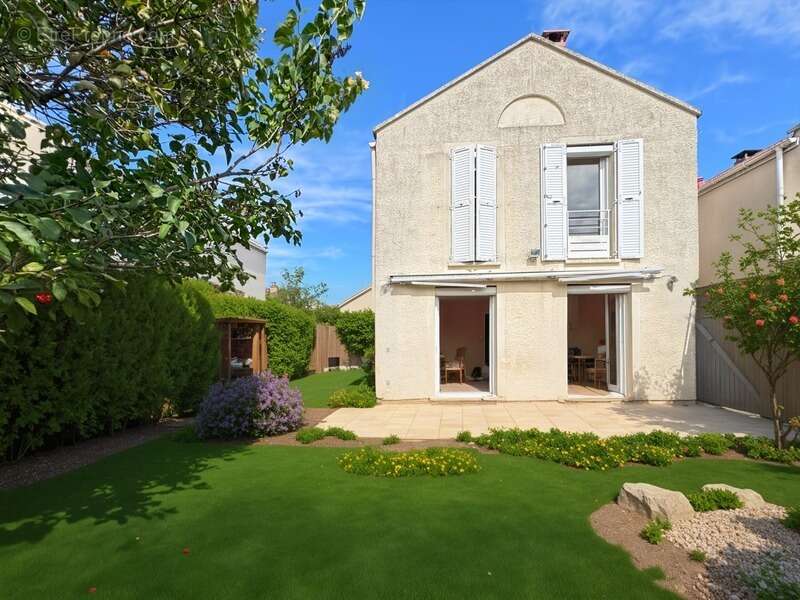 CENTRE VILLAGE - MAISON 4 pièces (3 chambres) - non Mitoyenne - photo 15