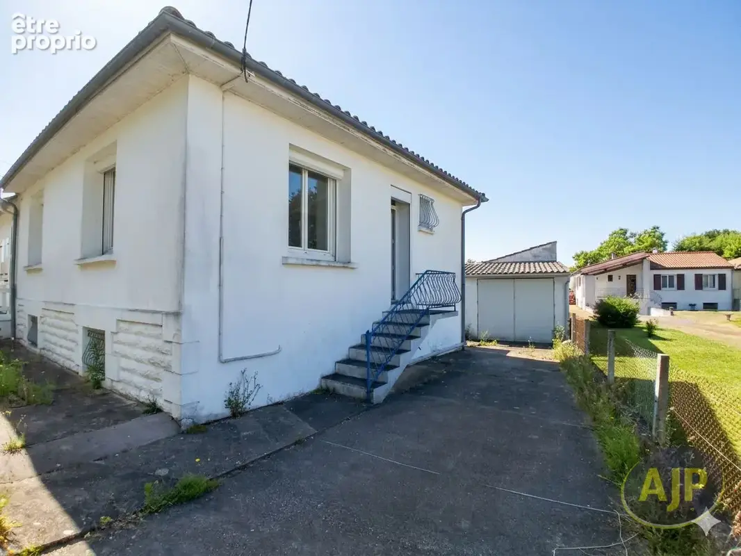 Maison à vendre Saintes Rive Droite (hors zone inondable) - photo 12