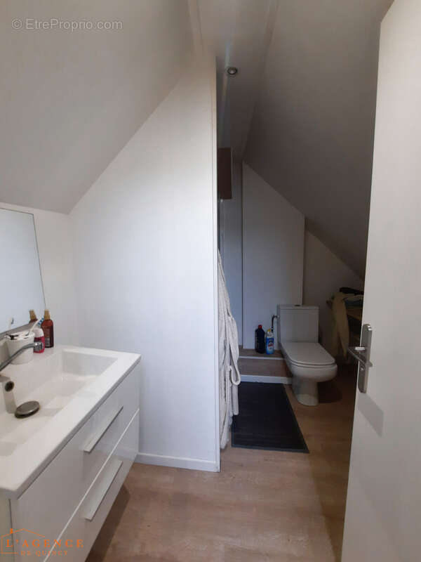 Maison de Ville QUINCY VOISINS - 4 pièce(s) - 93 m2 - photo 8
