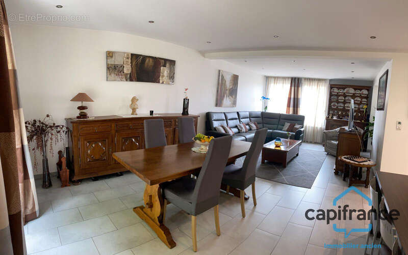 Maison à HOMBOURG-HAUT