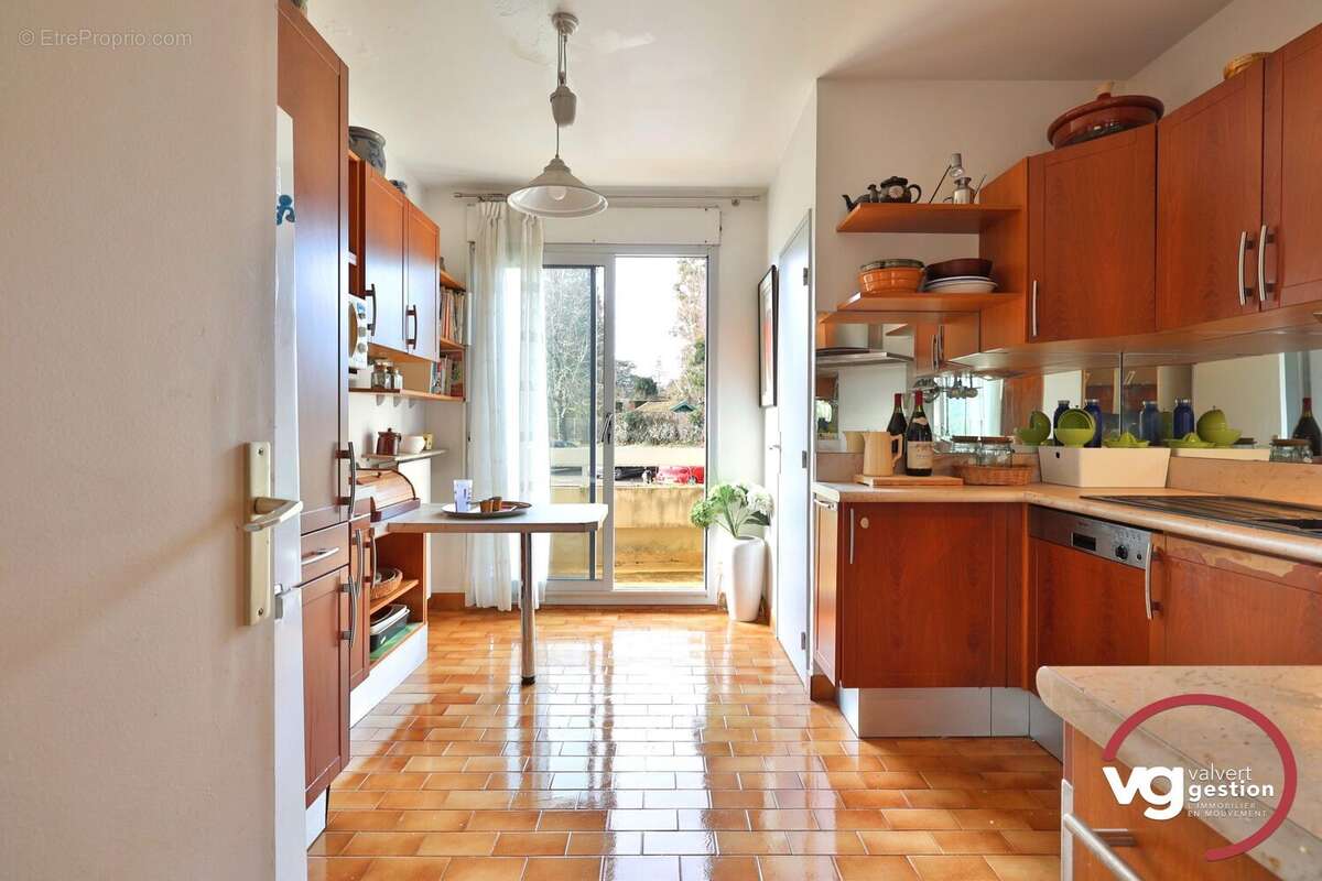 Appartement à TASSIN-LA-DEMI-LUNE