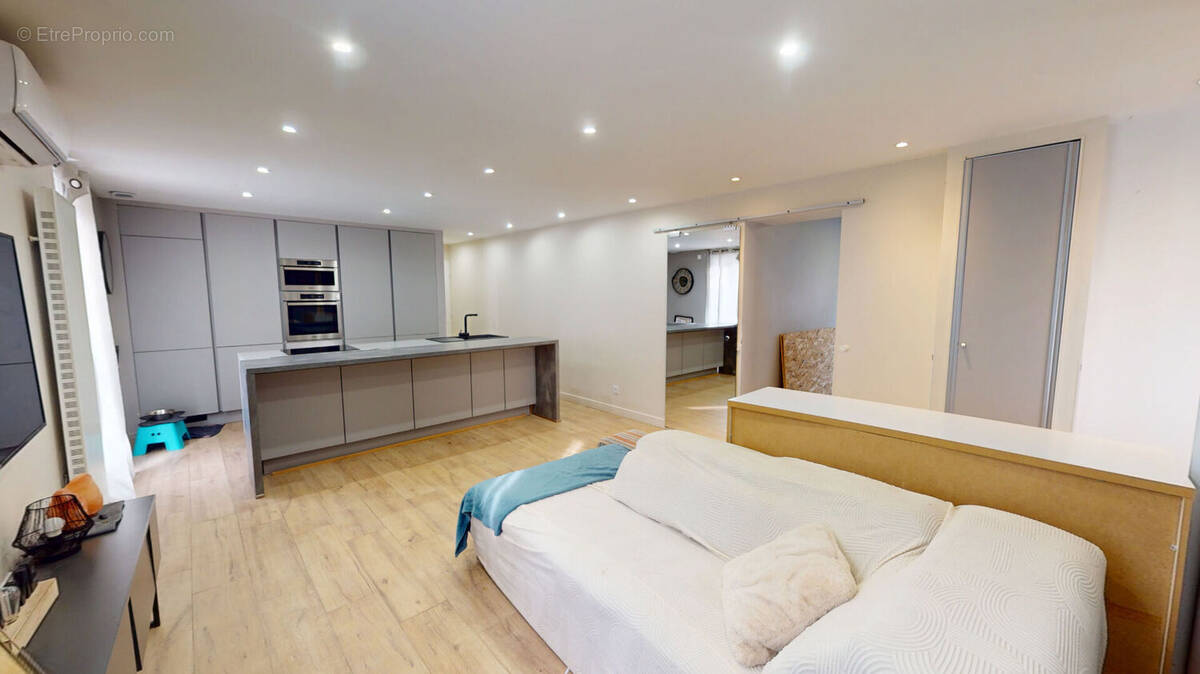 Appartement à CLAIX