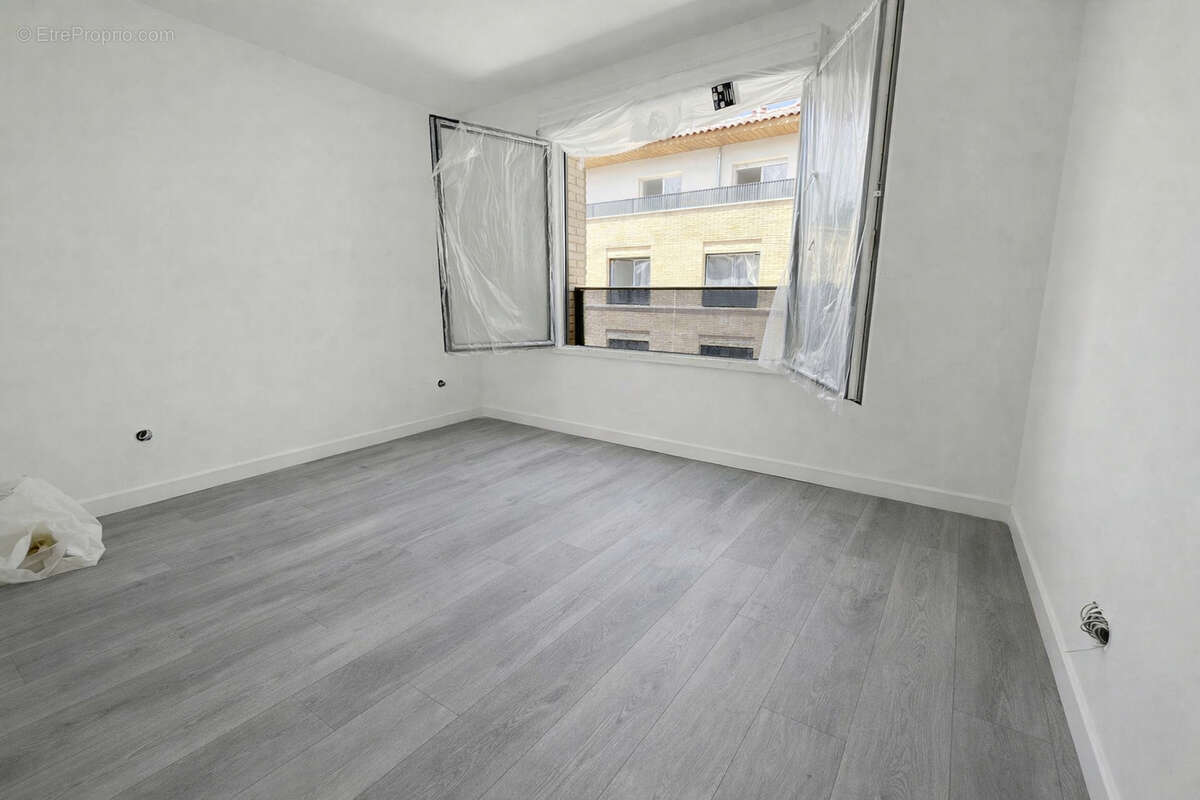 Appartement à CASTELGINEST