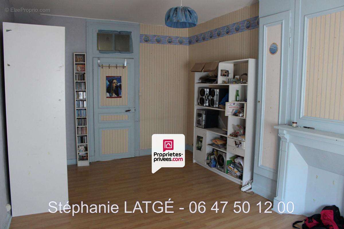 Appartement à BORT-LES-ORGUES