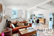 Photo 1 - Appartement à SOLLIES-TOUCAS