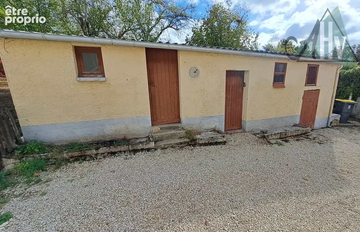Paron (89) - Maison rénovée avec 2 chambres et bureau, dépendances et jardin - photo 14