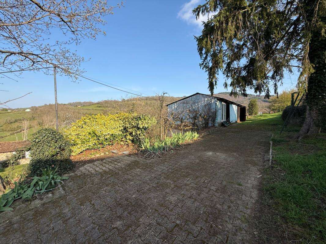 Maison à SOURCIEUX-LES-MINES
