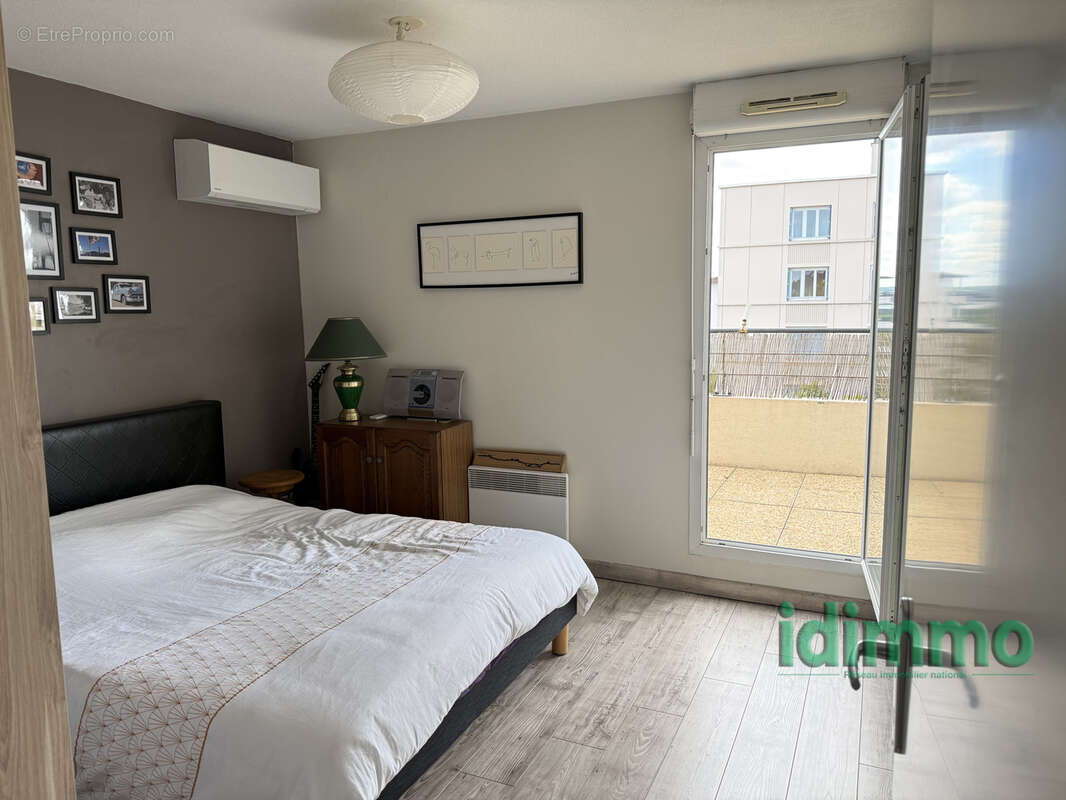 Appartement à LYON-8E