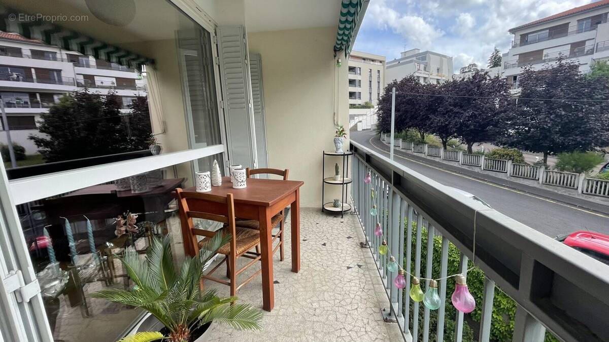 Appartement à CHAMALIERES