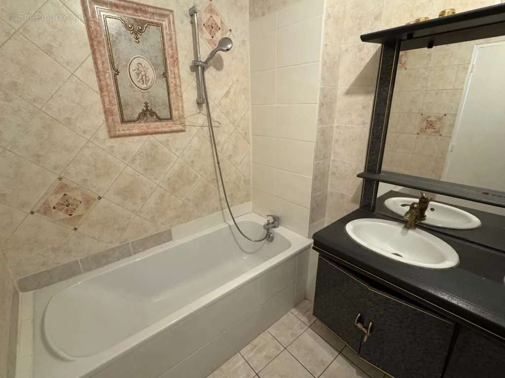 Maison à LE BOUSCAT