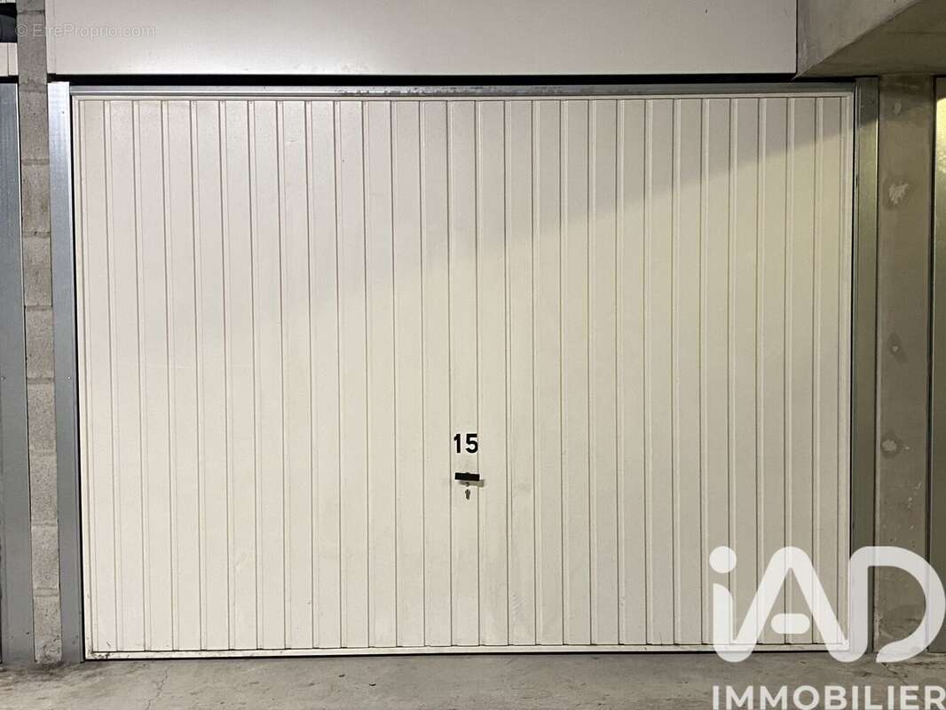 Photo 3 - Parking à NANTES