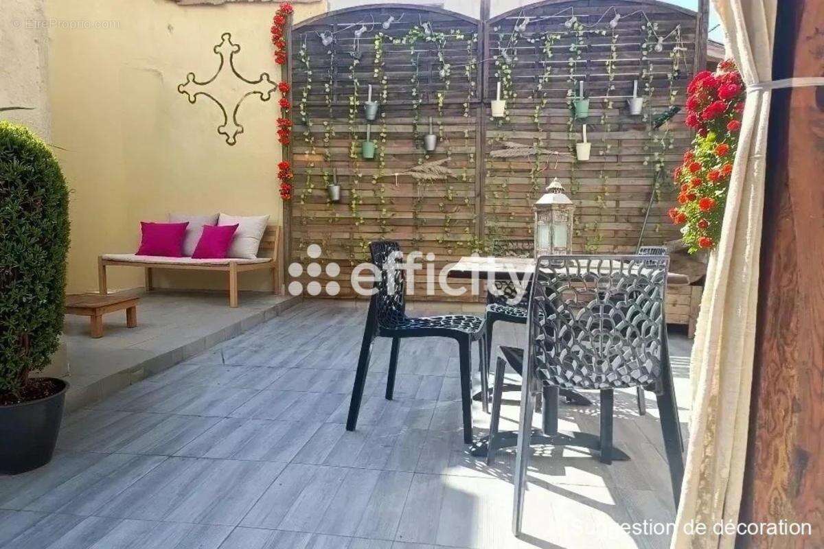 Maison à COLOMBIERS