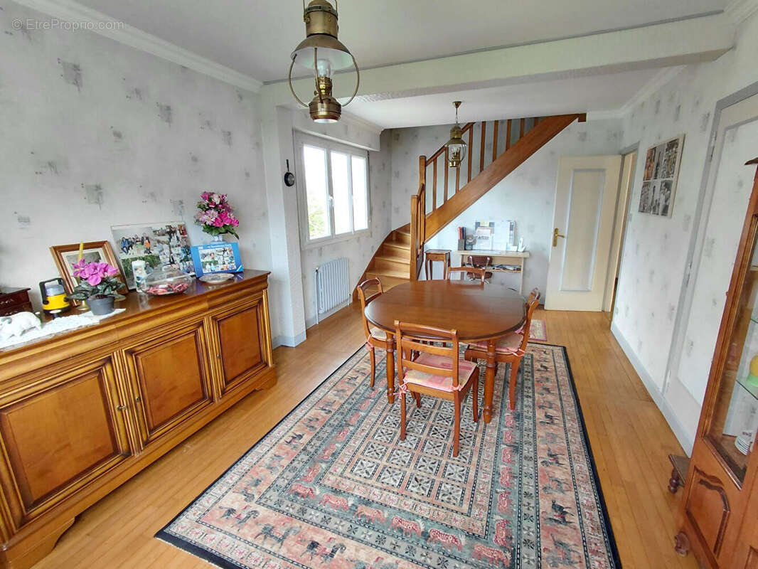Maison à PLOUIGNEAU