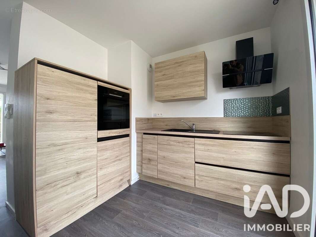 Appartement 64 m² à Saint-Leger-Les-Vignes  - photo 6