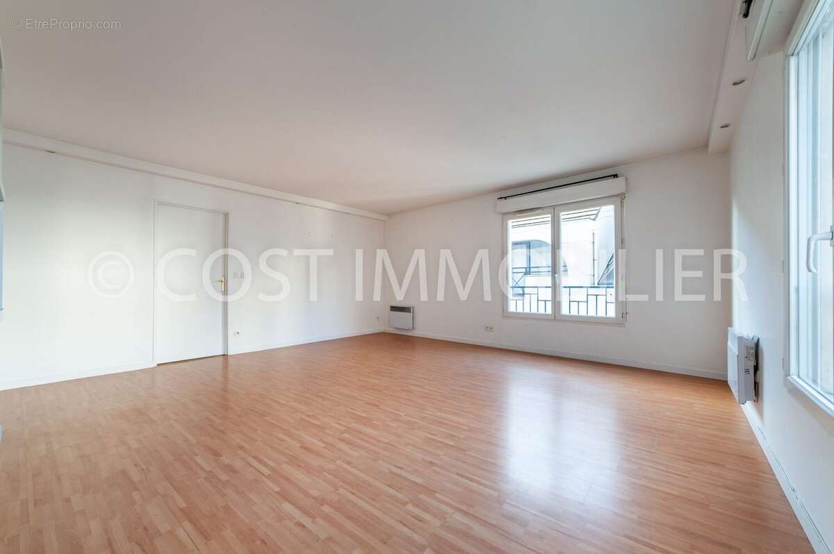 Appartement à BOIS-COLOMBES