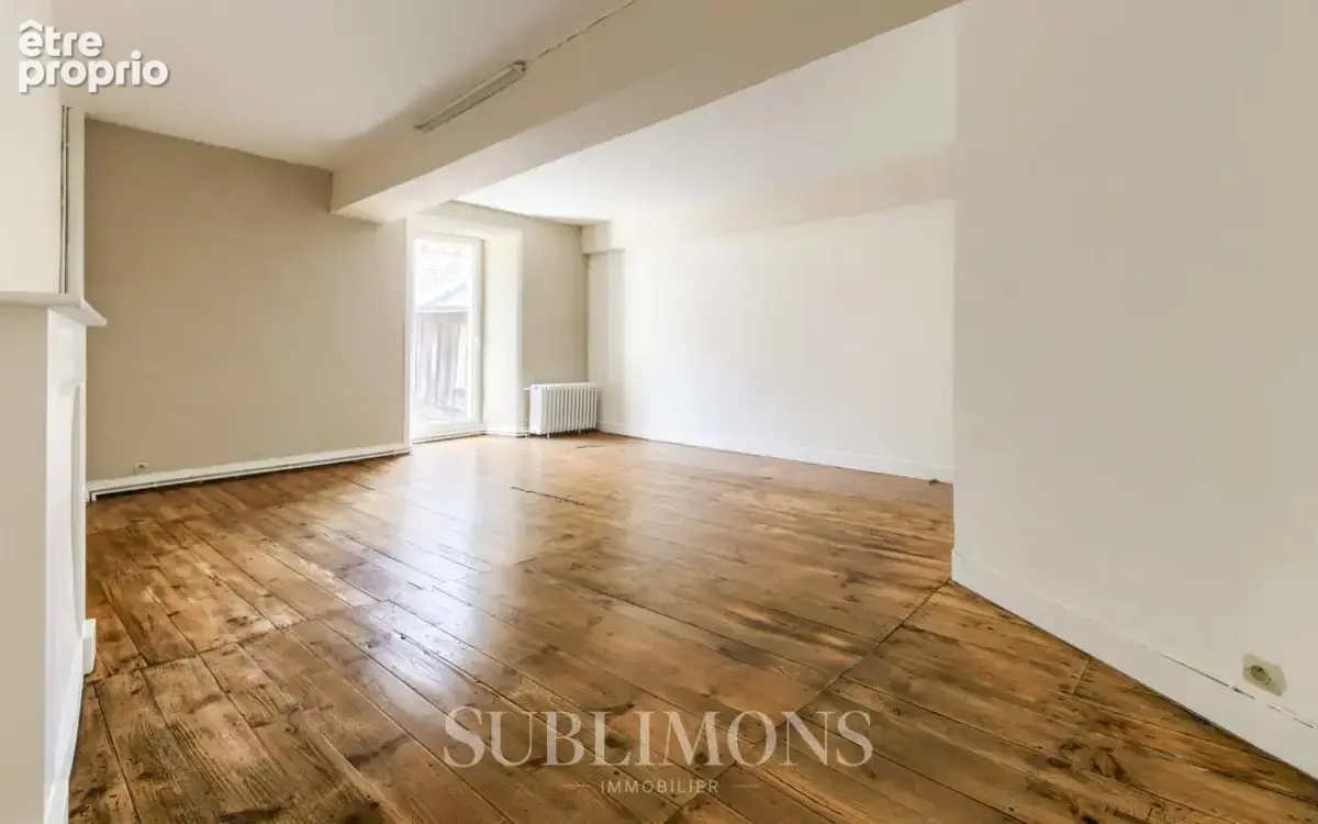 Deux maisons. Cinq siècles d'histoire. Une seule adresse pour i - photo 11