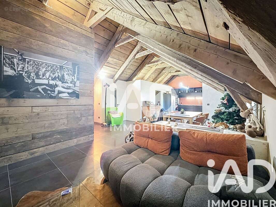 Maison 115 m² à Mezilhac  - photo 9