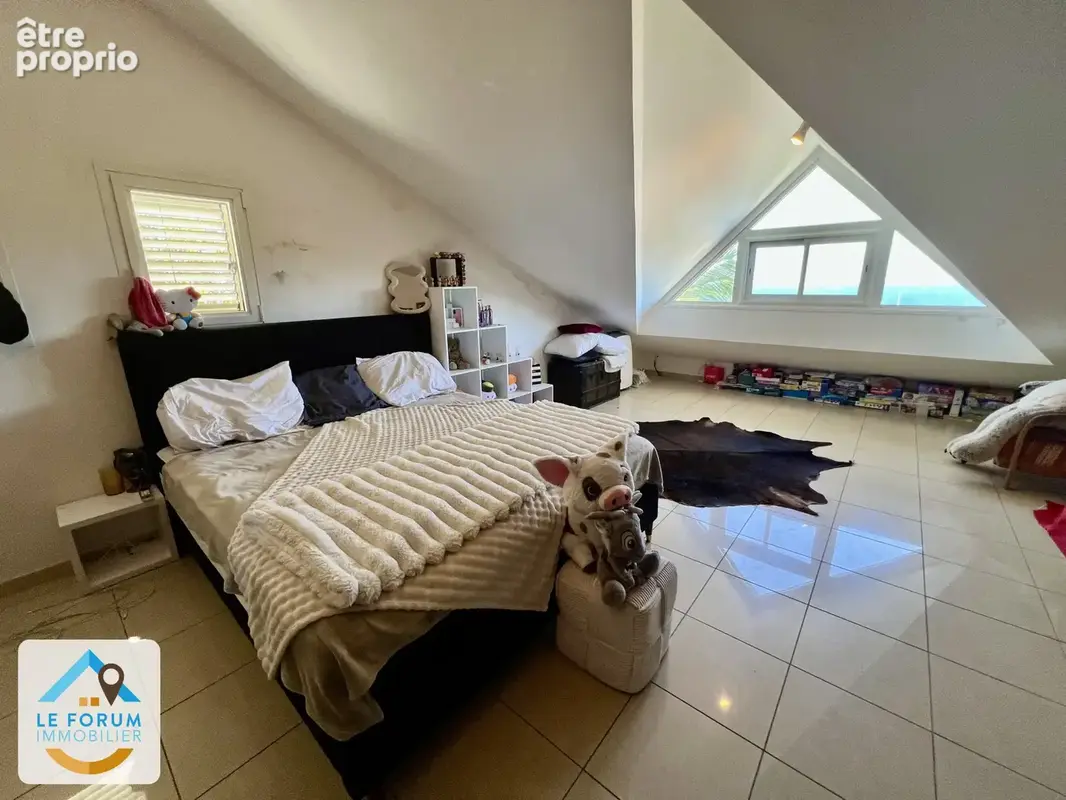 Saint joseph 97480 - villa f5 contemporaine avec studio independant - piscine - varangue - garage -  vue mer - photo 5