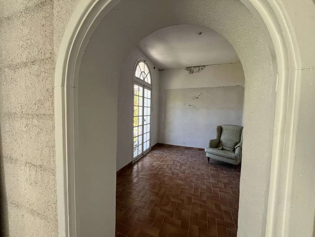 Maison à MONTAUROUX