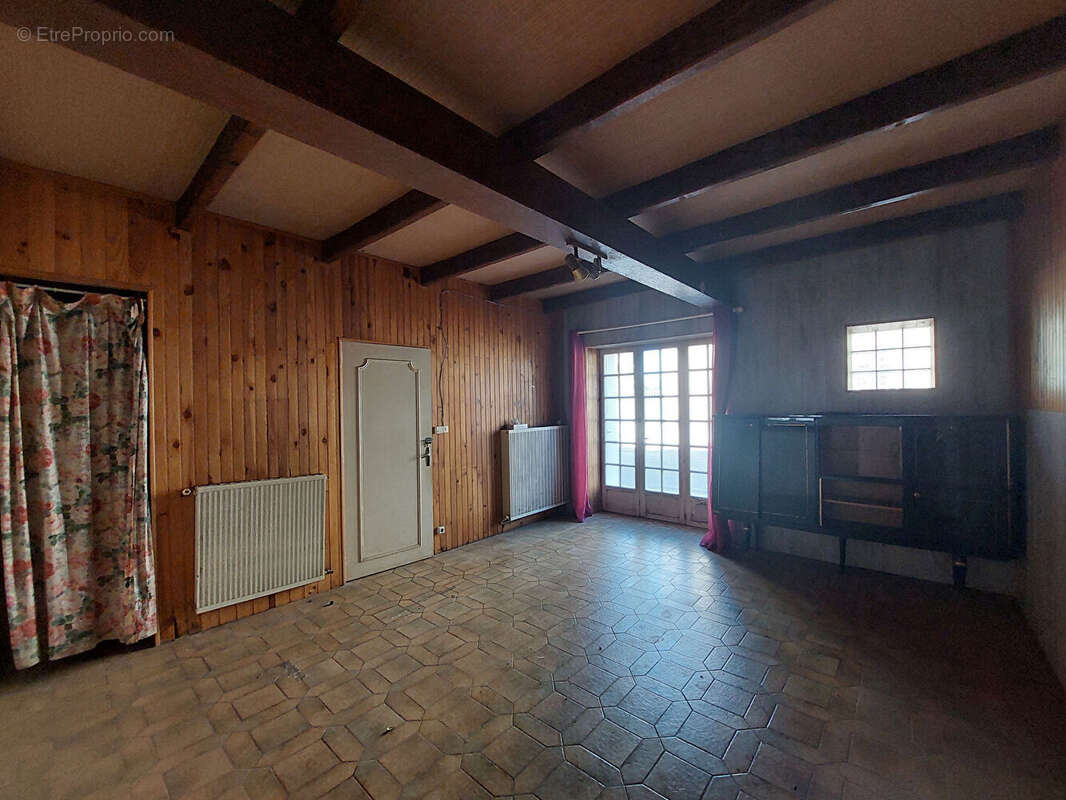 Maison à COLOMBIERS