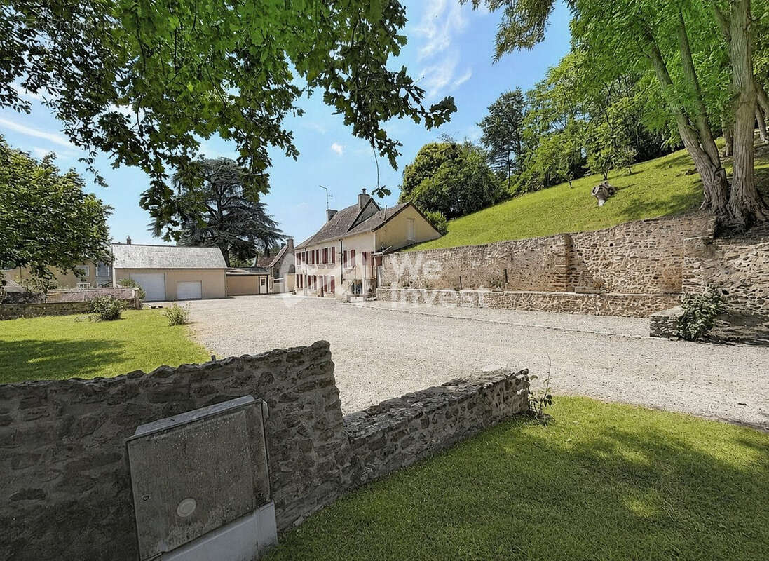 Maison 6 pièces 174 m² à vendre à Clermont-Creans (72200) - photo 9