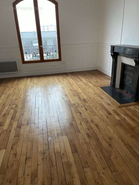Appartement à CHELLES