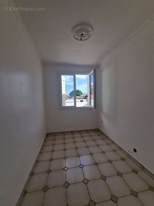 Maison à COLOMBIERS