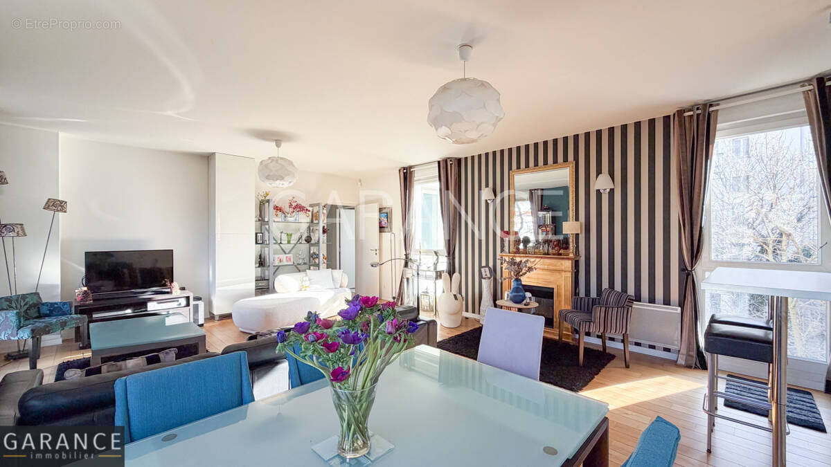 Appartement à PARIS-12E