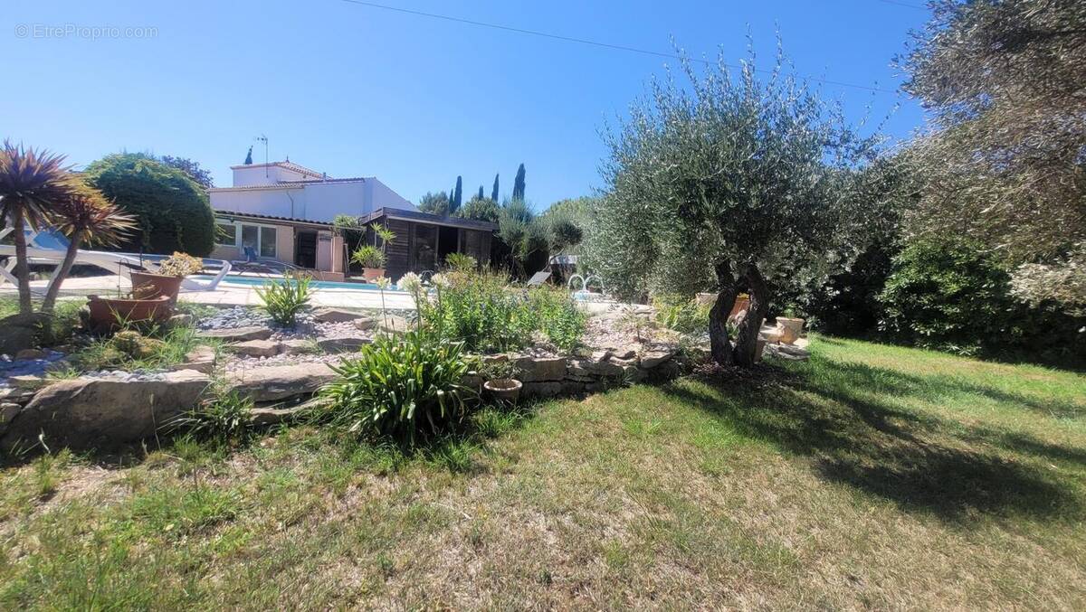 Maison à VILLETELLE