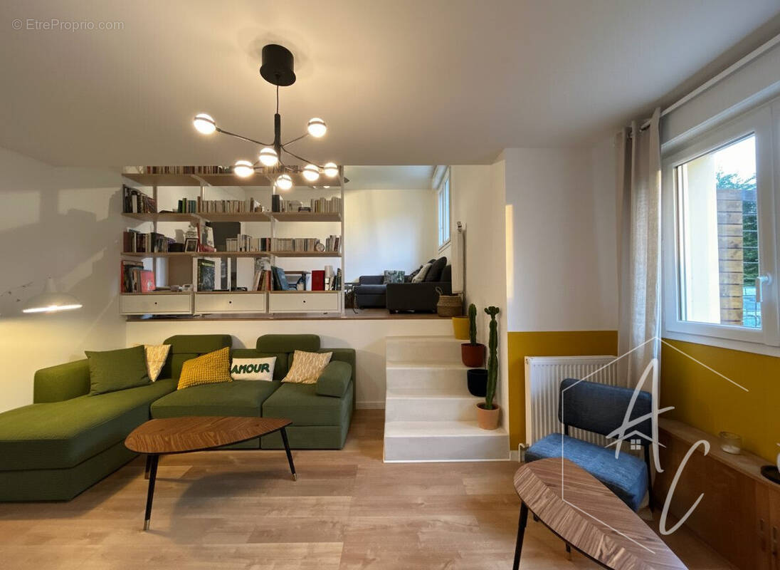 Maison à LA MEZIERE