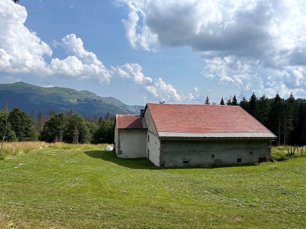 Maison à BELLECOMBE