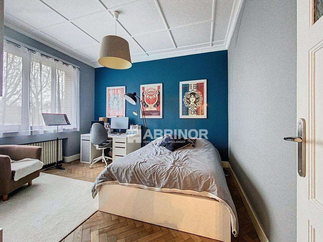 Maison à MARCQ-EN-BAROEUL