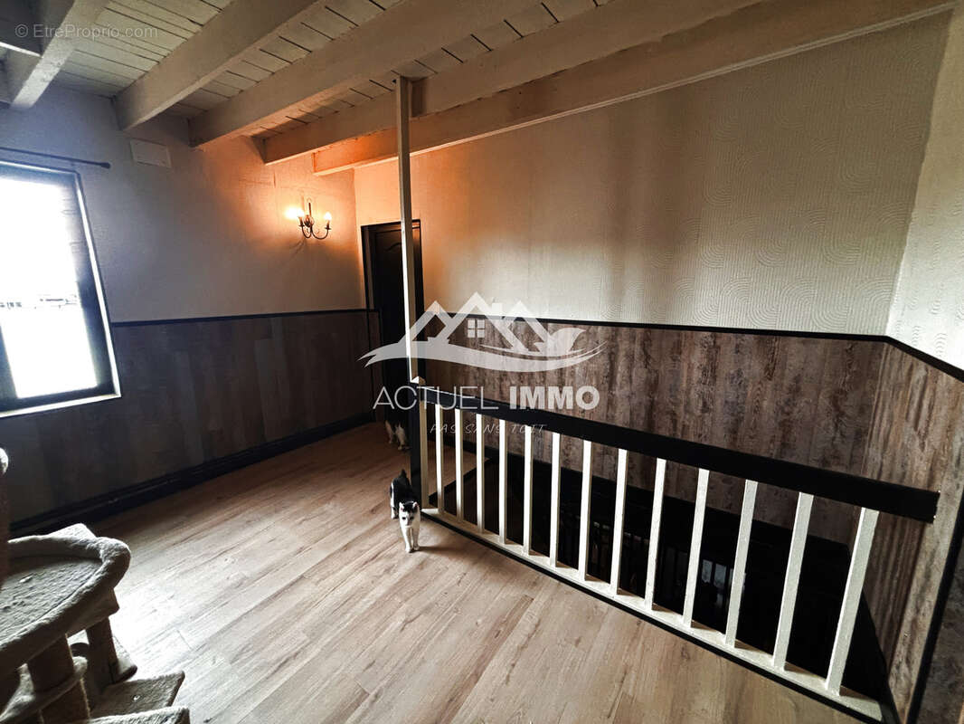 Maison à SAILLY-LABOURSE
