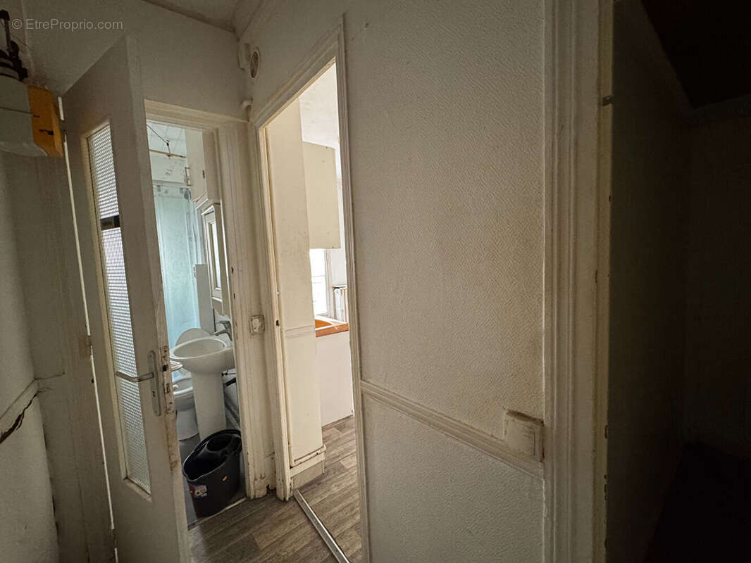 Appartement à PARIS-18E
