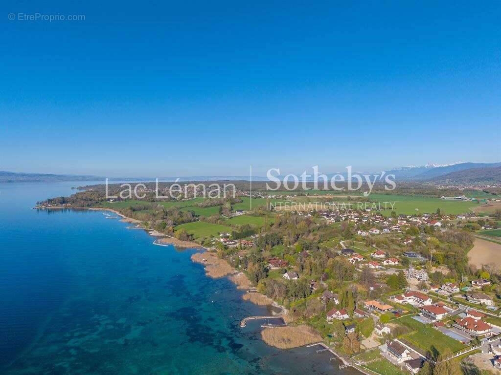 Maison à CHENS-SUR-LEMAN