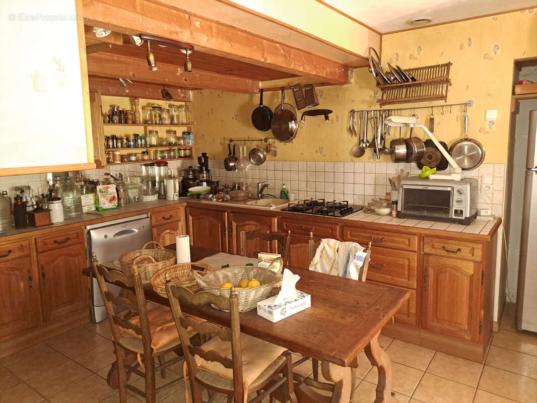 Ensemble immobilier avec vue sur le Pic de Bugarache - photo 7