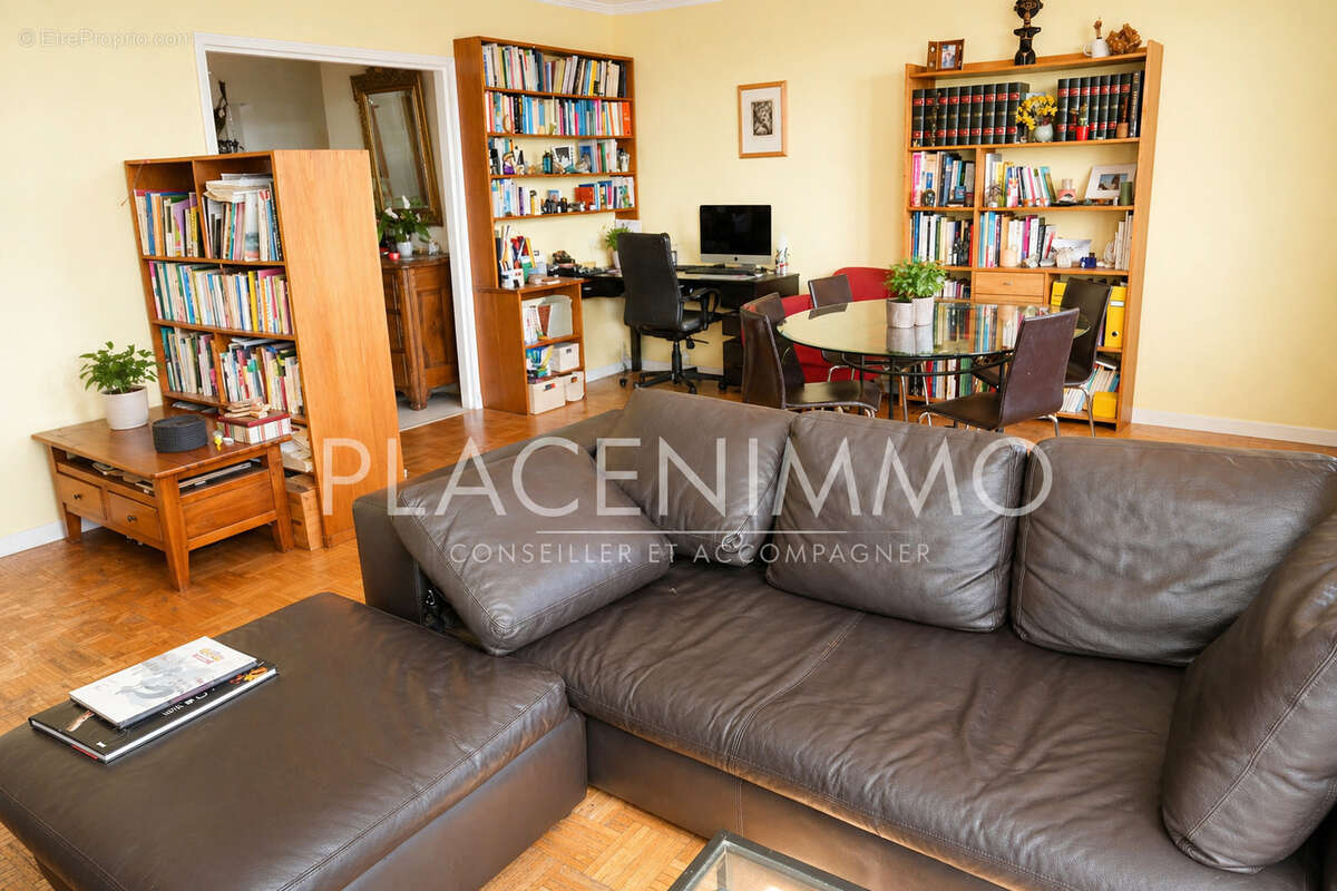 Appartement à LYON-5E