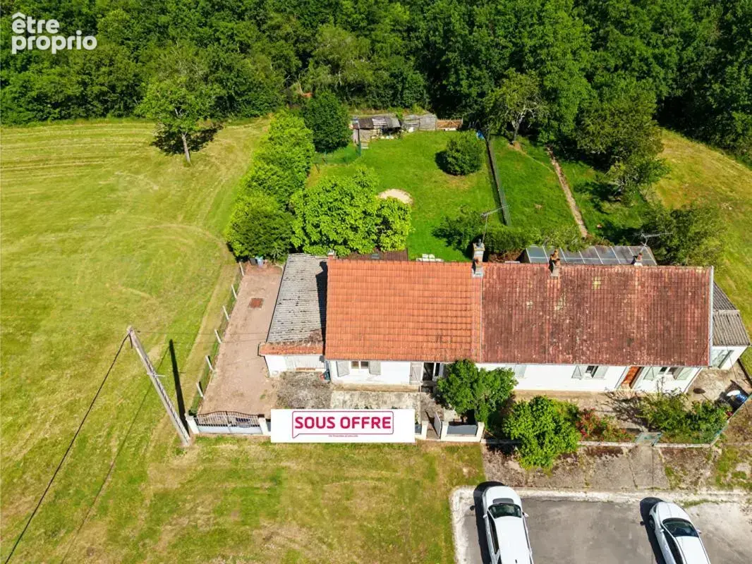 Maison de charme dans une impasse, Calme et potentiel à Venesmes - photo 2