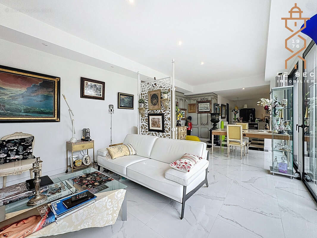 Maison à PLOUHARNEL