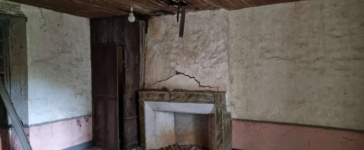 Maison à SAUZE-VAUSSAIS