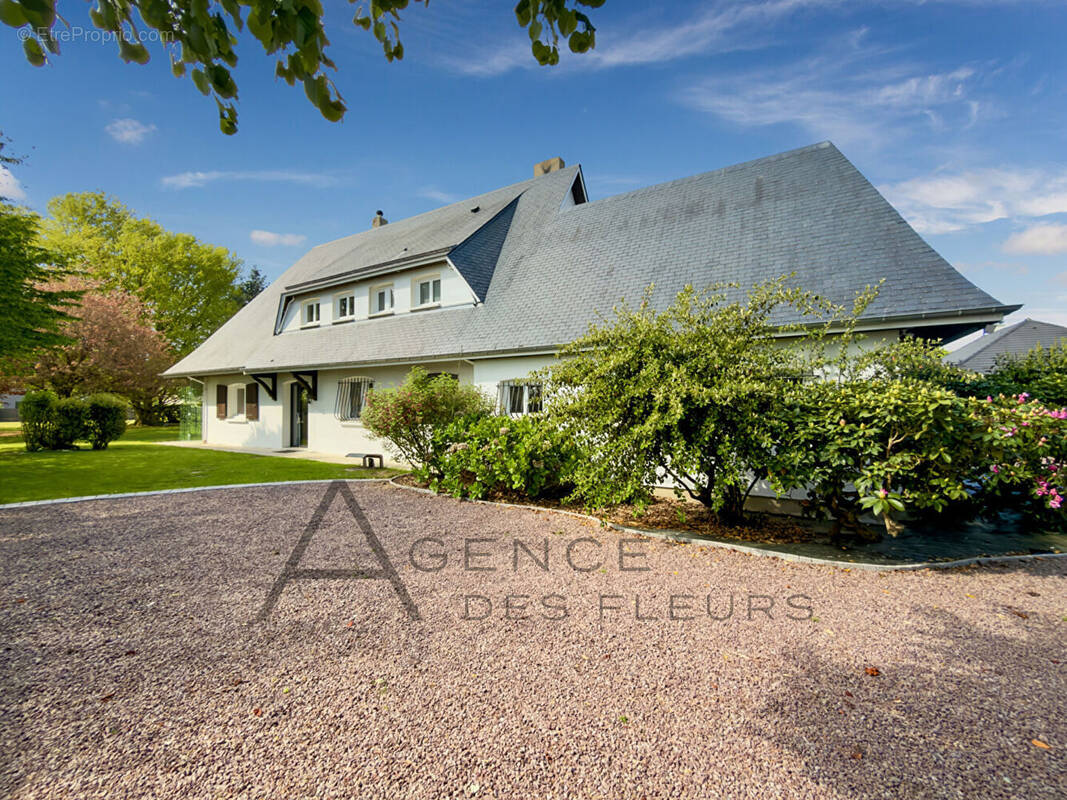 Maison à LE THUIT-SIGNOL