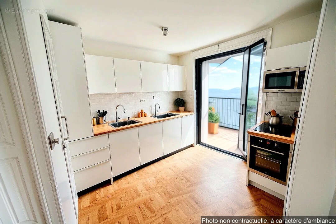 Appartement à FREJUS